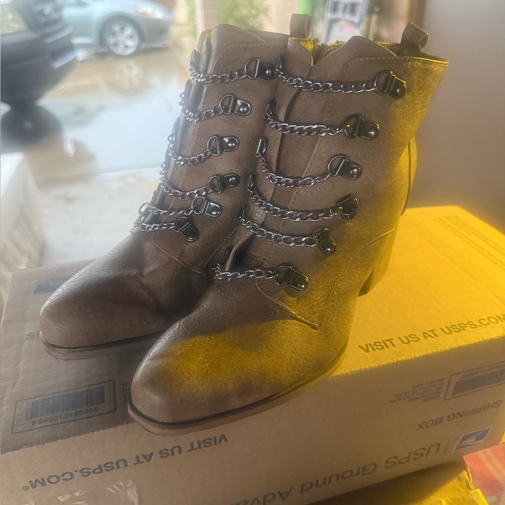 Michael Antonio Bronze Lace Up Boots